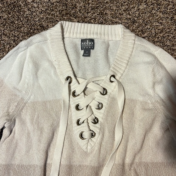 Striped sweater with shoe lace tie design - Picture 2 of 2